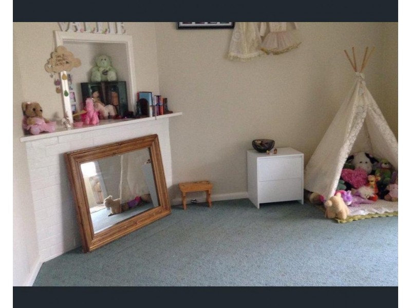 21 East Street, Parkes NSW 2870