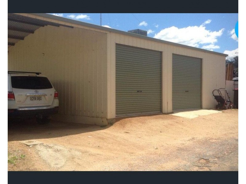 21 East Street, Parkes NSW 2870