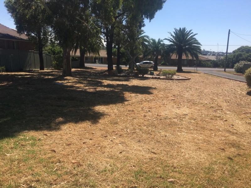 3 Coronation Avenue, Parkes NSW 2870