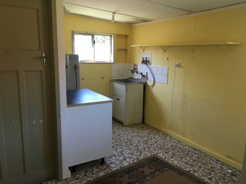 3 Coronation Avenue, Parkes NSW 2870