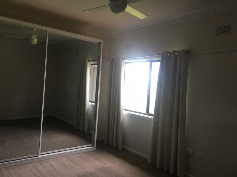 63 Boori Street, Peak Hill NSW 2869