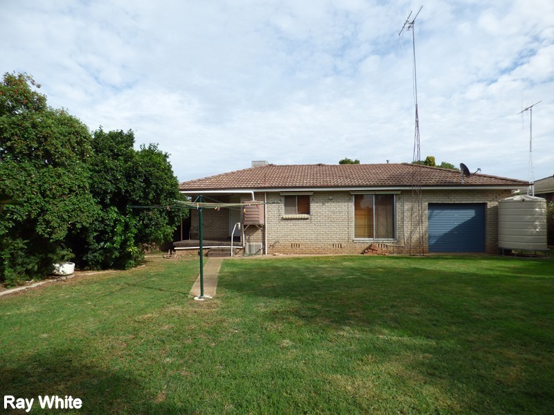 19 Belah Street, Forbes NSW 2871