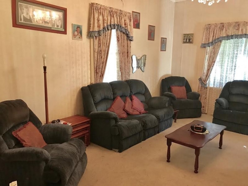 28 Bushman Street, Parkes NSW 2870