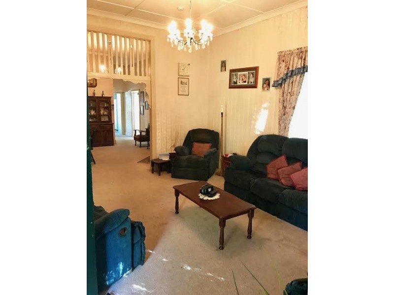 28 Bushman Street, Parkes NSW 2870