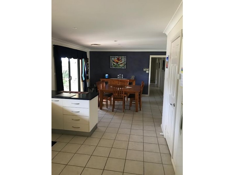 1 Light Horse Place, Parkes NSW 2870