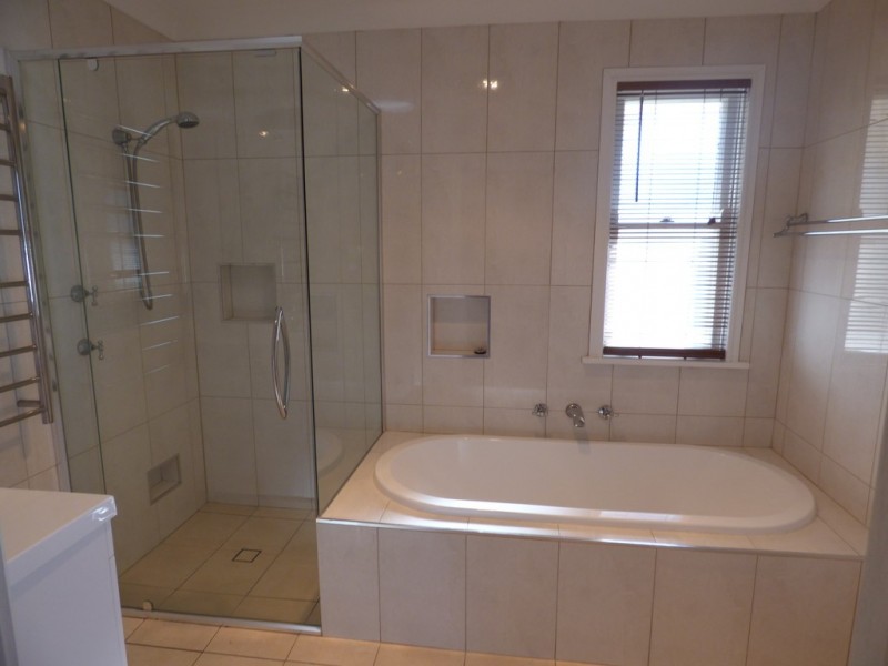 9 Berkley, Forbes NSW 2871