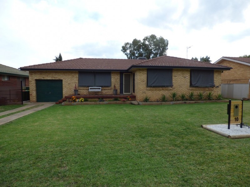 10 Belah Street, Forbes NSW 2871