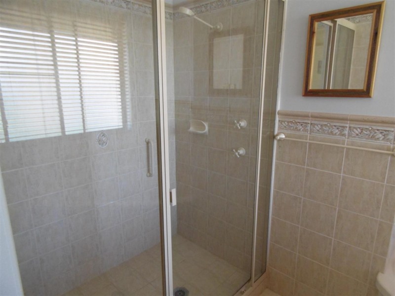 10 Arana Place, Parkes NSW 2870