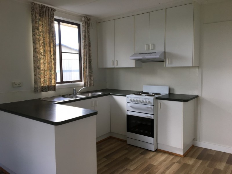 12 Farnell Street, Forbes NSW 2871