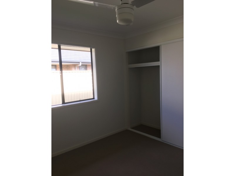 20 Blaxland Street, Parkes NSW 2870