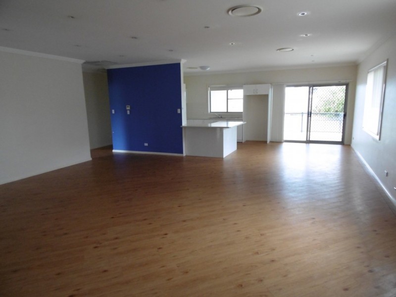 9 Koala Place, Parkes NSW 2870