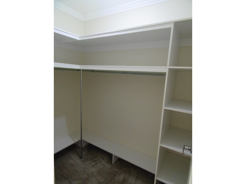 9 Koala Place, Parkes NSW 2870