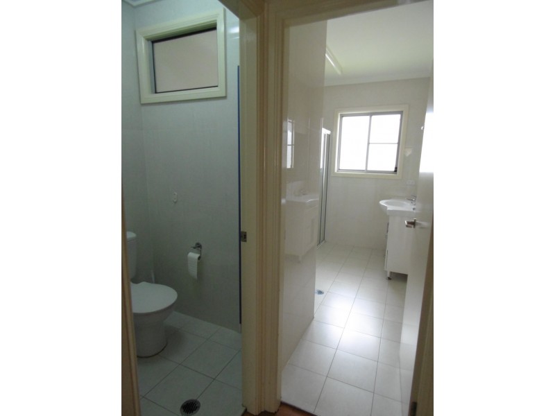 9 Koala Place, Parkes NSW 2870