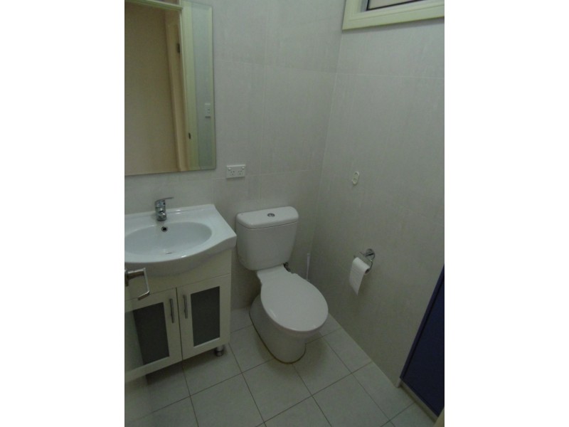 9 Koala Place, Parkes NSW 2870