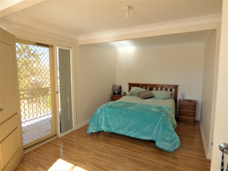 8 Elliot Street, Forbes NSW 2871