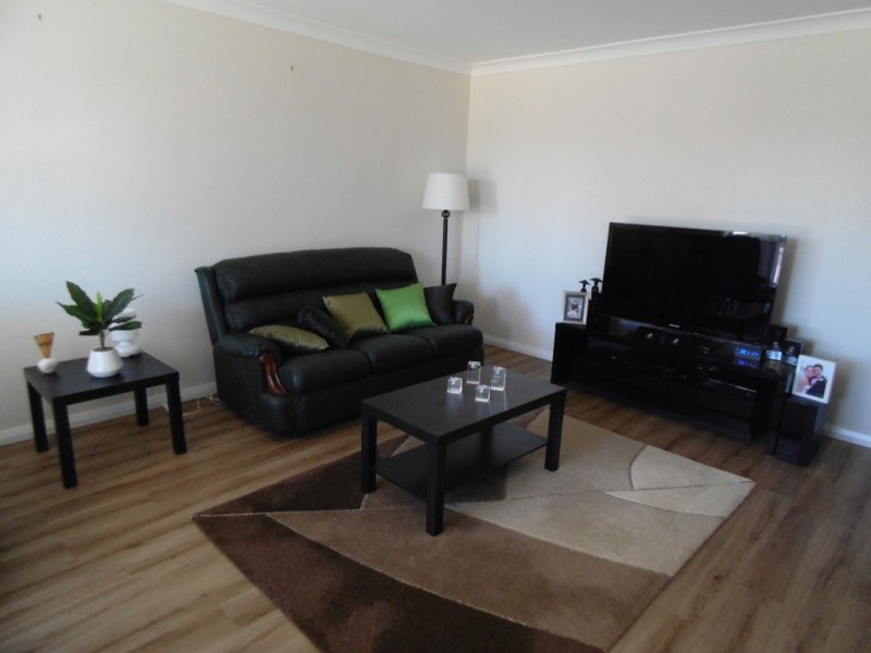 53 Medlyn Street, Parkes NSW 2870