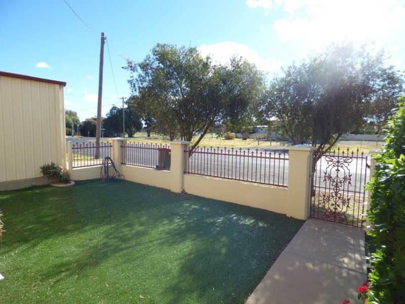 39 Bandon Street, Forbes NSW 2871