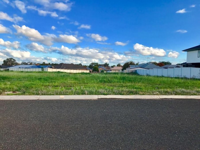 Lot 18 Camellia Pde, Parkes NSW 2870