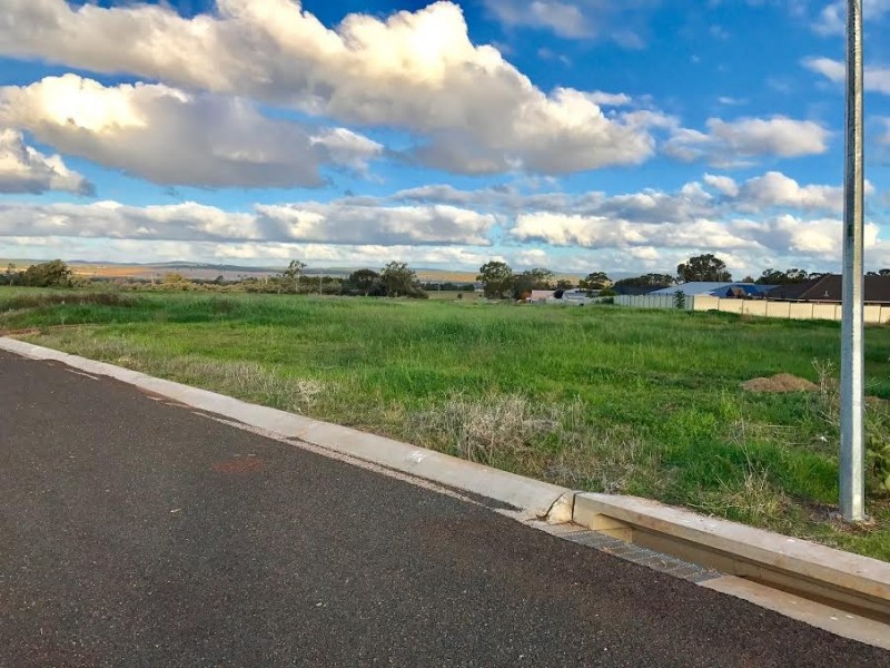 Lot 18 Camellia Pde, Parkes NSW 2870