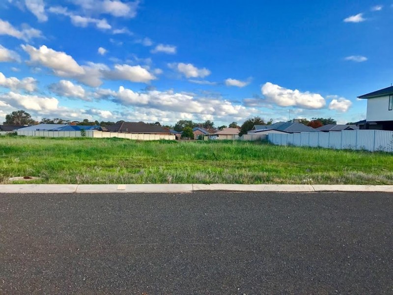 Lot 18 Camellia Pde, Parkes NSW 2870