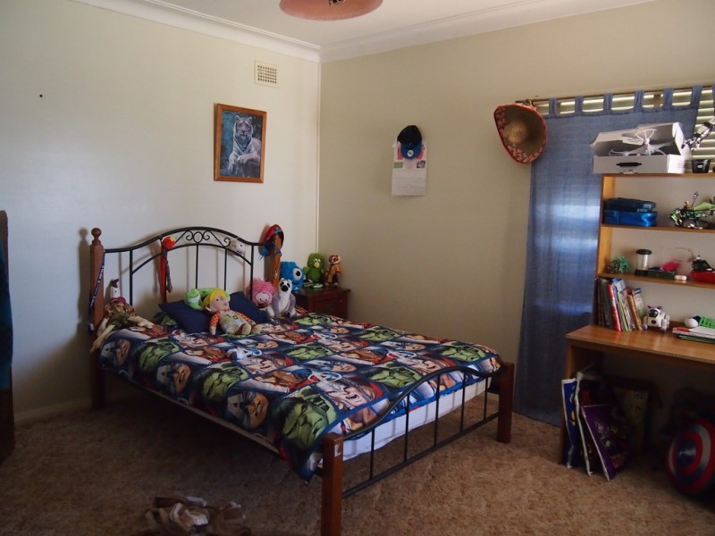 7 Turner Street, Condobolin NSW 2877