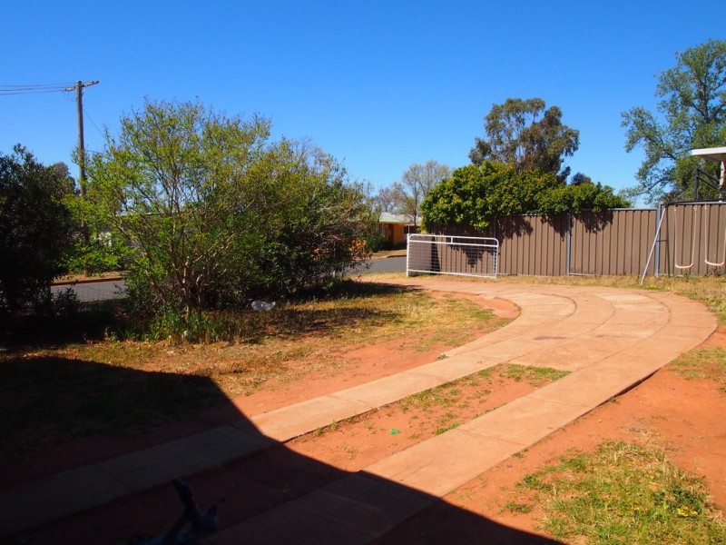 7 Turner Street, Condobolin NSW 2877
