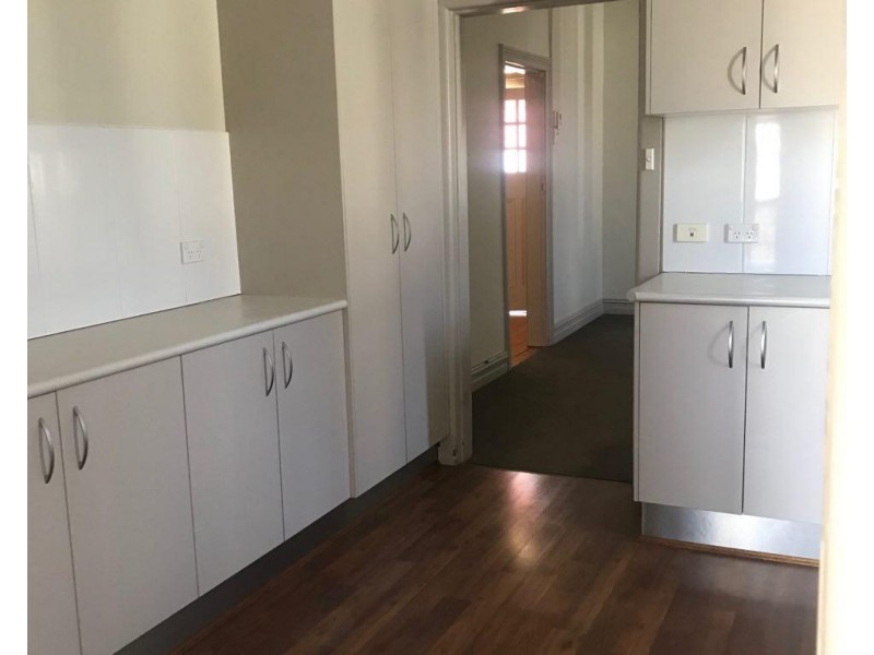 23 Victoria Street, Parkes NSW 2870