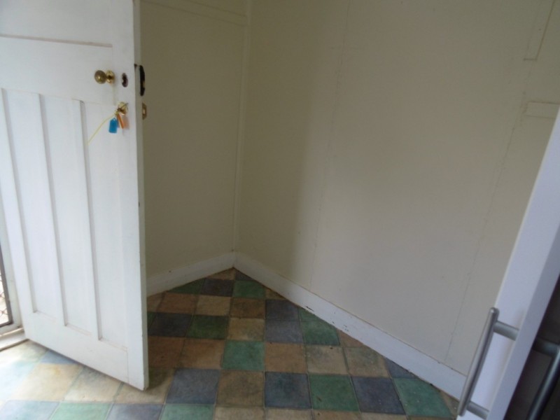 18 Wentworth St, Parkes NSW 2870