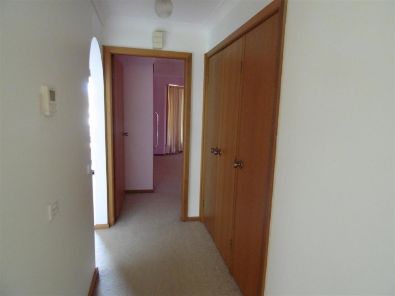 12 Werona Place, Parkes NSW 2870