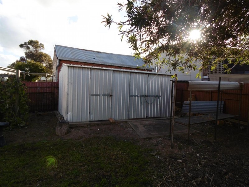 12 Werona Place, Parkes NSW 2870
