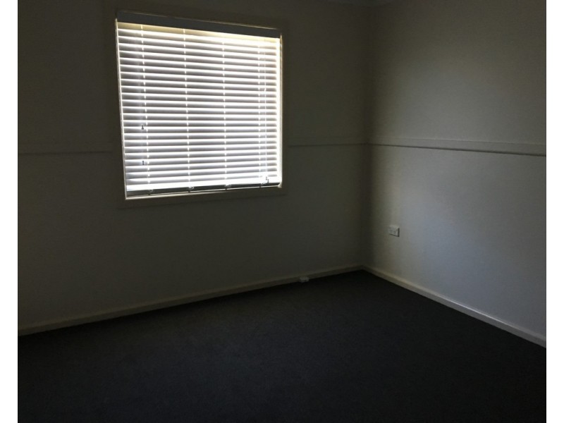 1/4 Press Street, Forbes NSW 2871