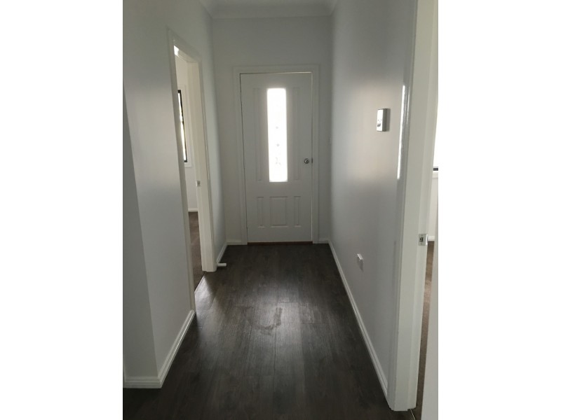 15 East Street, Parkes NSW 2870