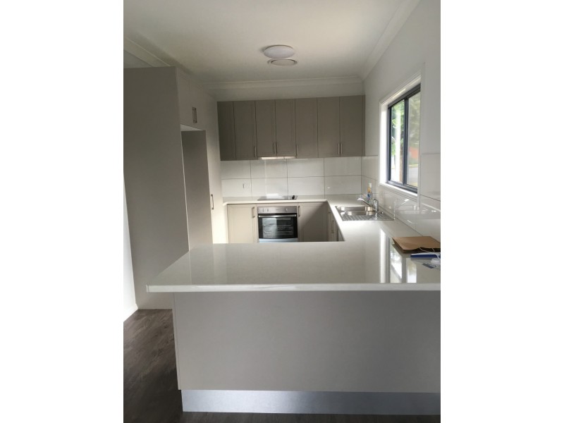 15 East Street, Parkes NSW 2870