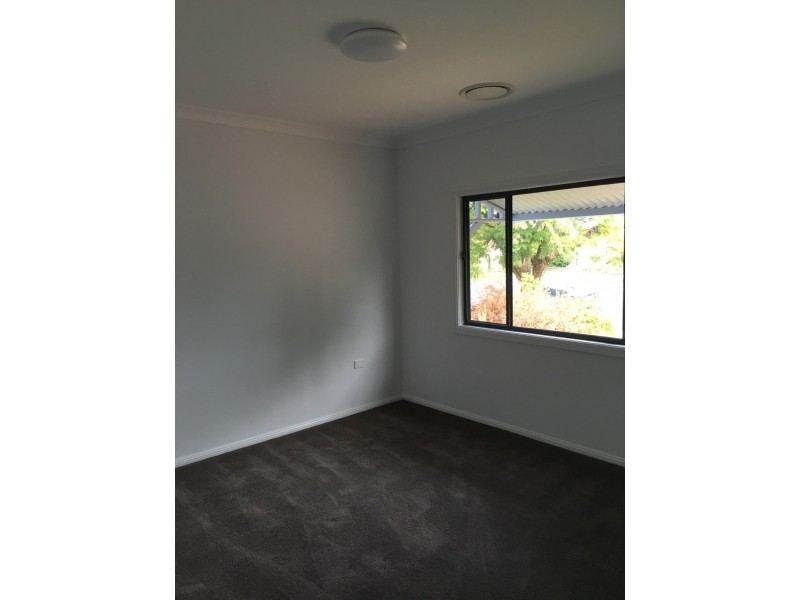 15 East Street, Parkes NSW 2870