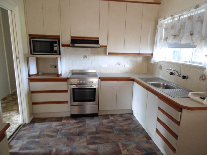 79 High Street, Parkes NSW 2870