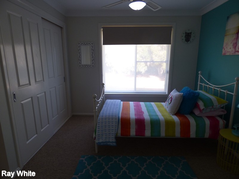 1-3 John Girdham Place, Forbes NSW 2871