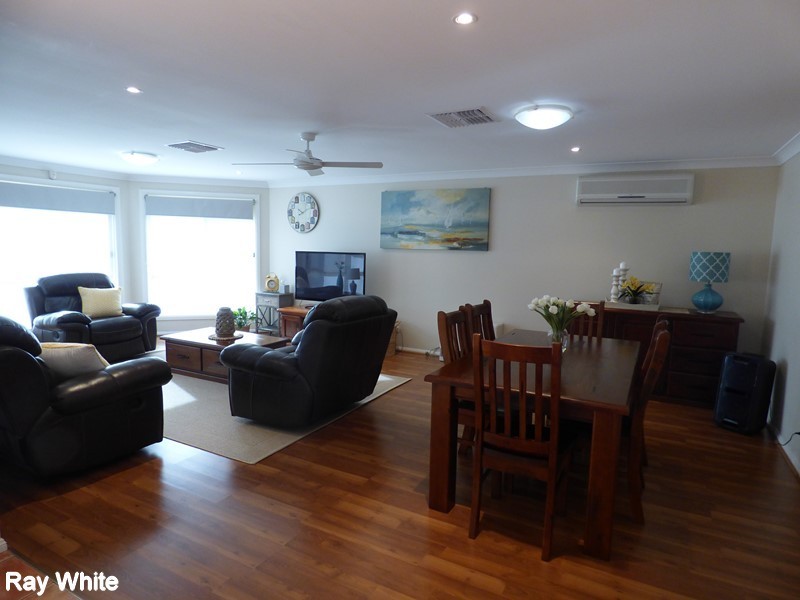 1-3 John Girdham Place, Forbes NSW 2871