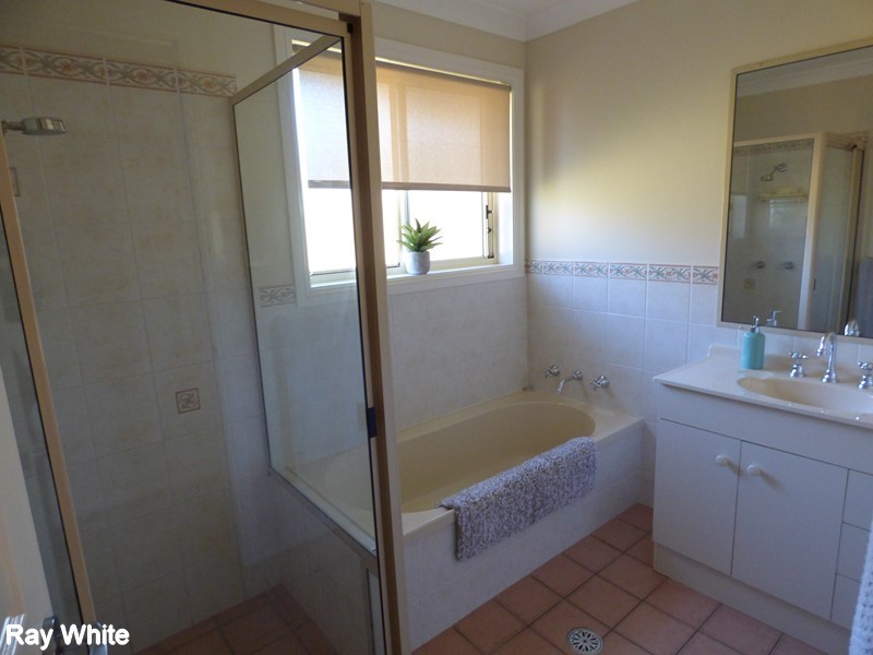 1-3 John Girdham Place, Forbes NSW 2871