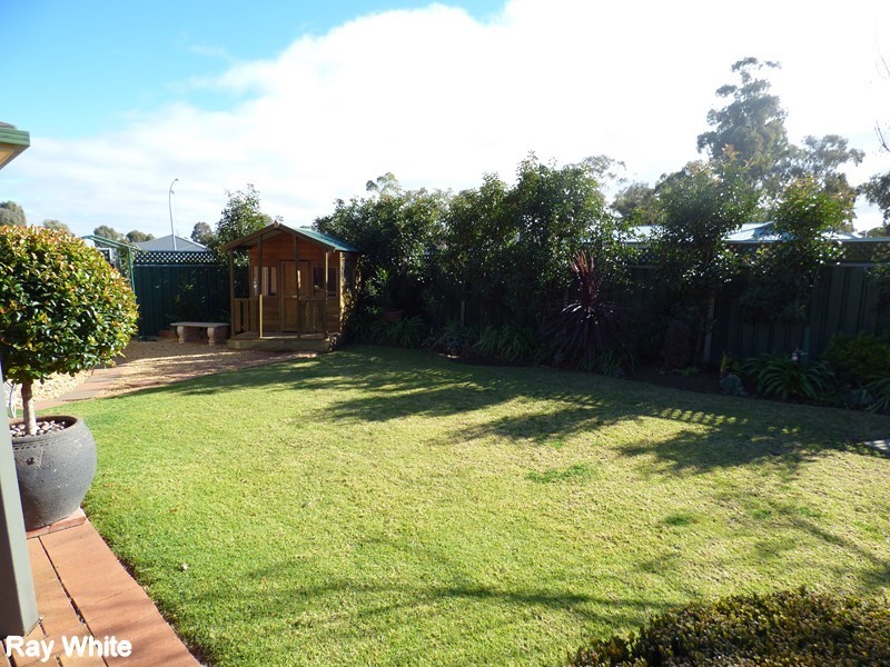 1-3 John Girdham Place, Forbes NSW 2871