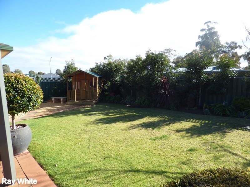 1-3 John Girdham Place, Forbes NSW 2871