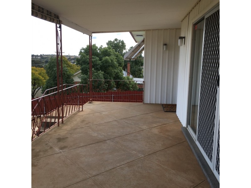 37 High Street, Parkes NSW 2870