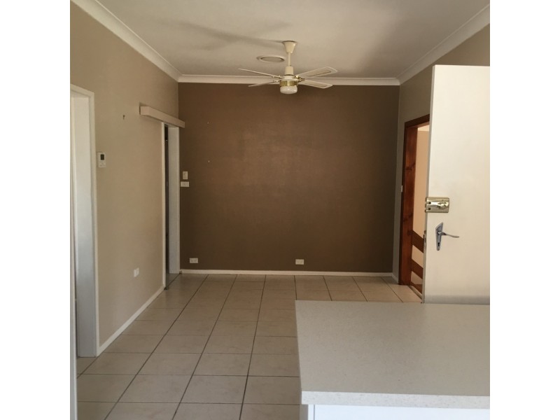 37 High Street, Parkes NSW 2870