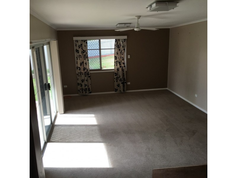 37 High Street, Parkes NSW 2870