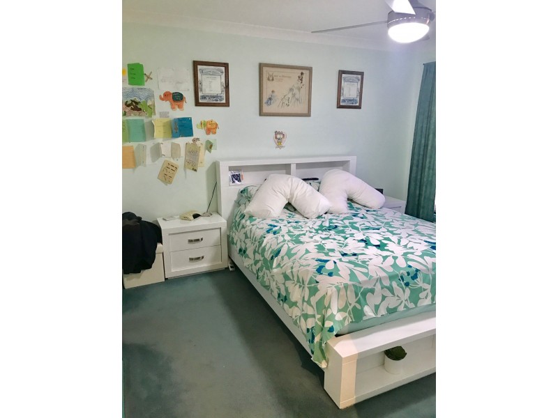 35-37 Glenburnie Cl, Parkes NSW 2870