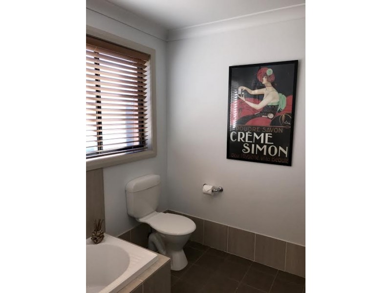 14 George Field Drive, Parkes NSW 2870