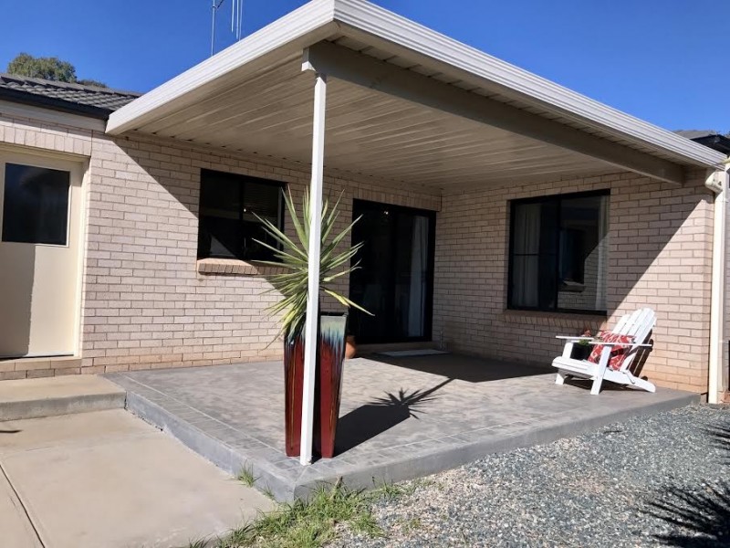 14 George Field Drive, Parkes NSW 2870