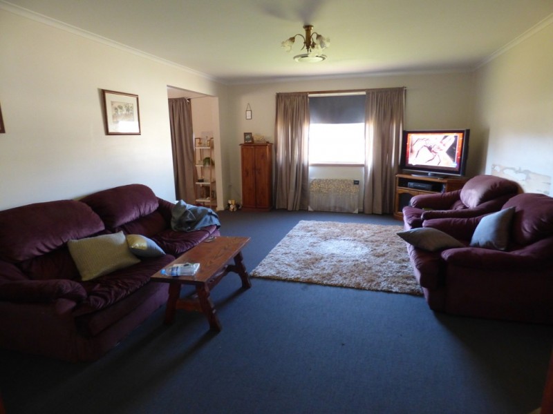 4 Blue Gum Street, Forbes NSW 2871