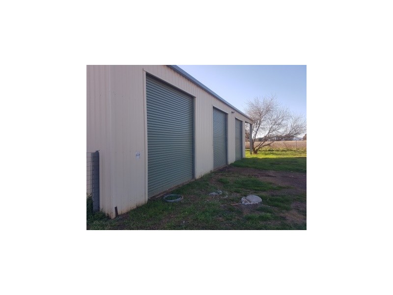 SHED 172 Maguire Road, Parkes NSW 2870