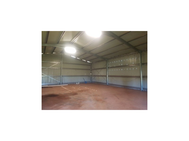 SHED 172 Maguire Road, Parkes NSW 2870