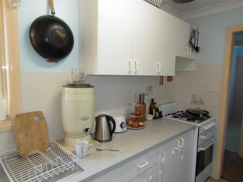 2 Warragrah Place, Parkes NSW 2870